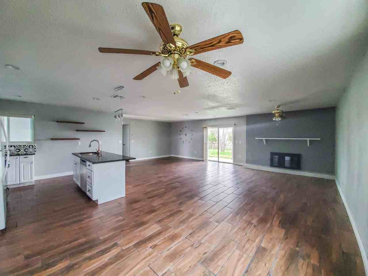 5132 Round Rock Dr - Photo 6 of 15