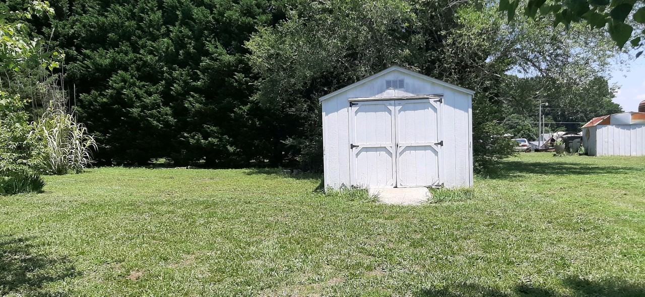 253 Overcash Rd - Photo 4 of 15