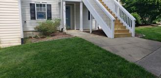 130 Kingsbury Dr - Photo 1 of 1