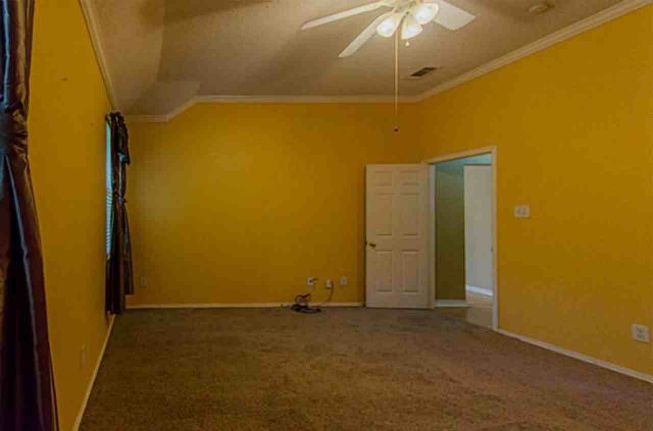 12475 Cajun Dr - Photo 4 of 25