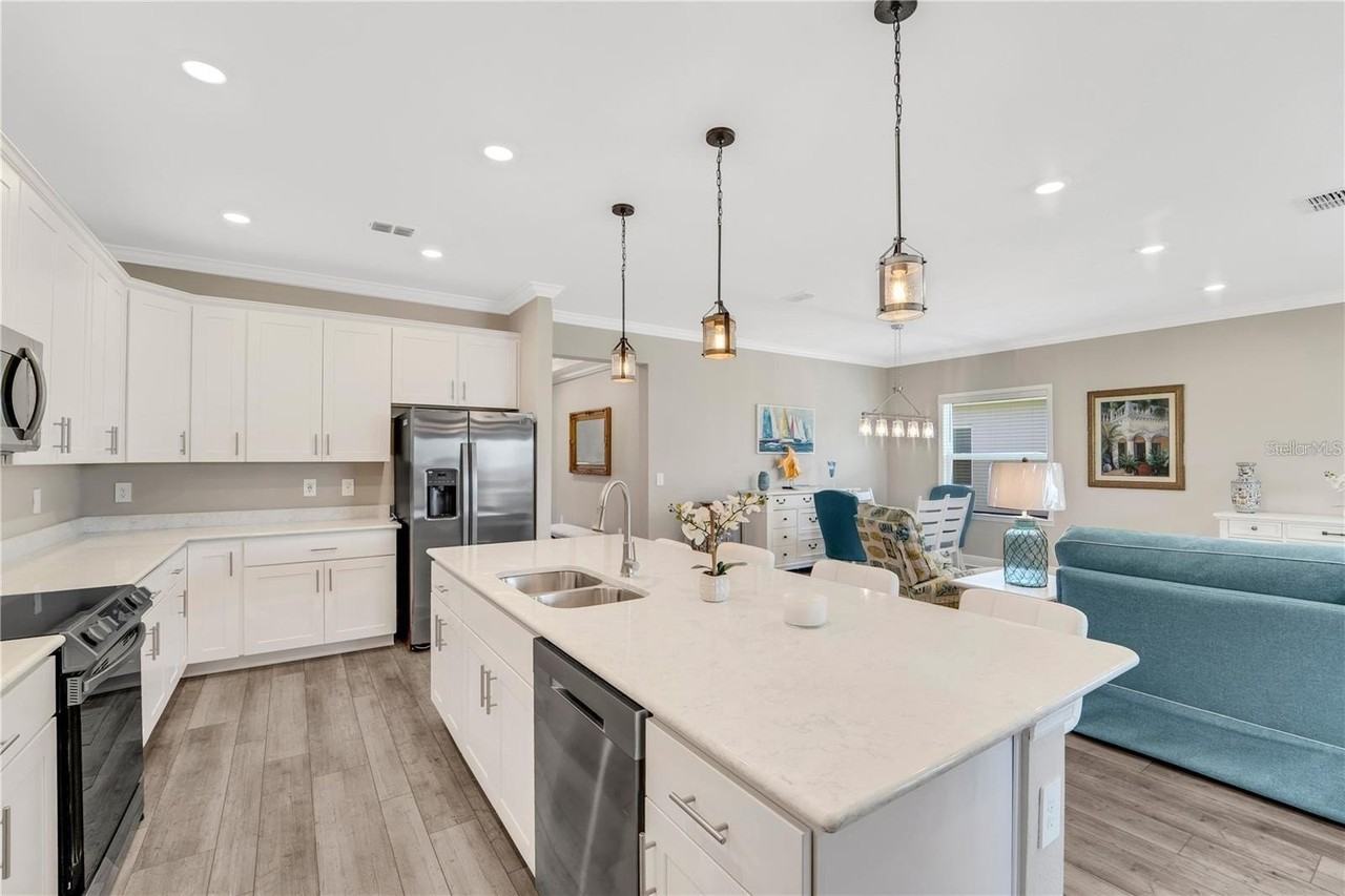 16807 Cayo Key Dr - Photo 4 of 12