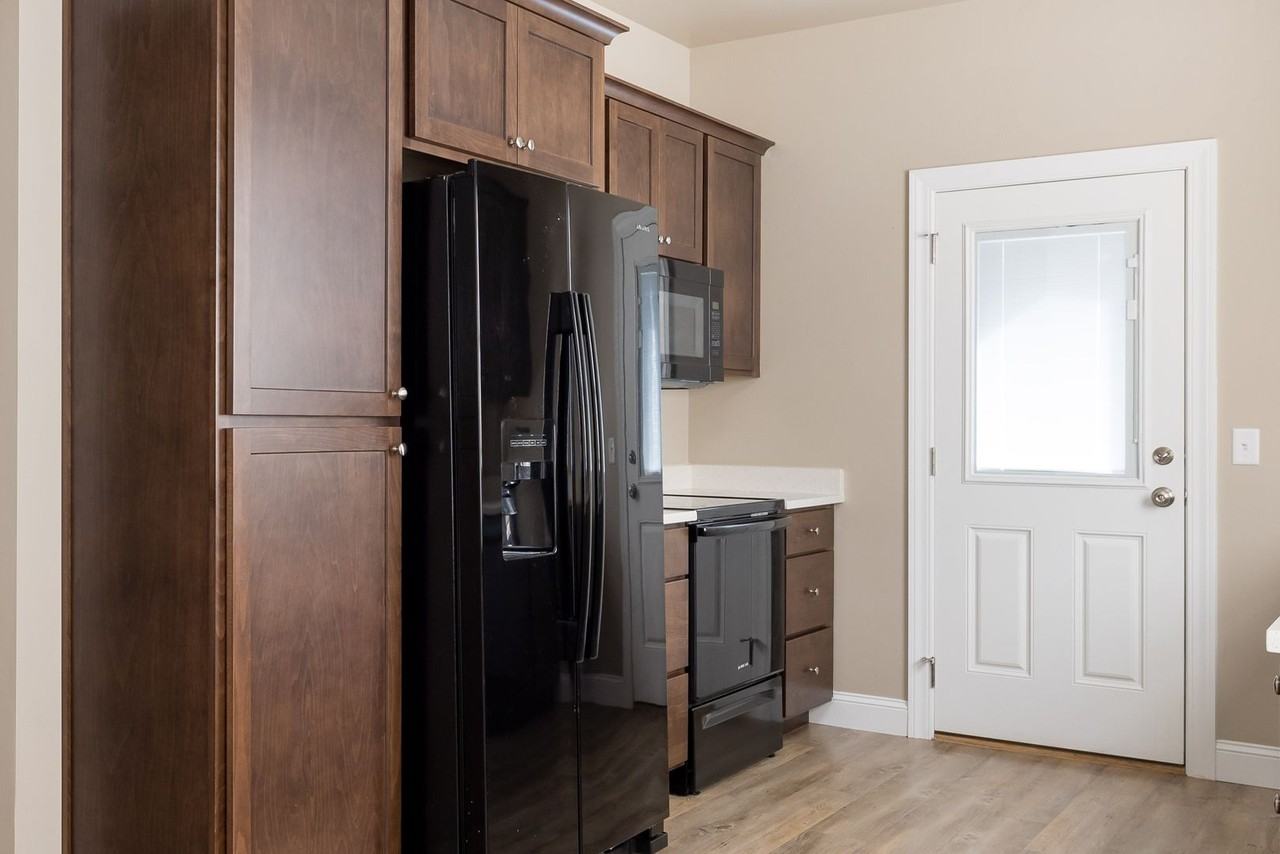 1441 Chesapeake Ln #2 - Photo 4 of 18