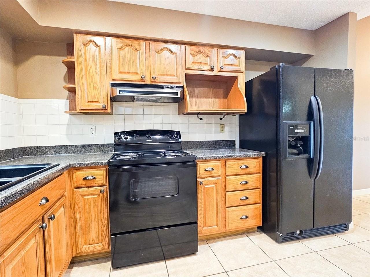 259 Village View Ln - Photo 6 of 20