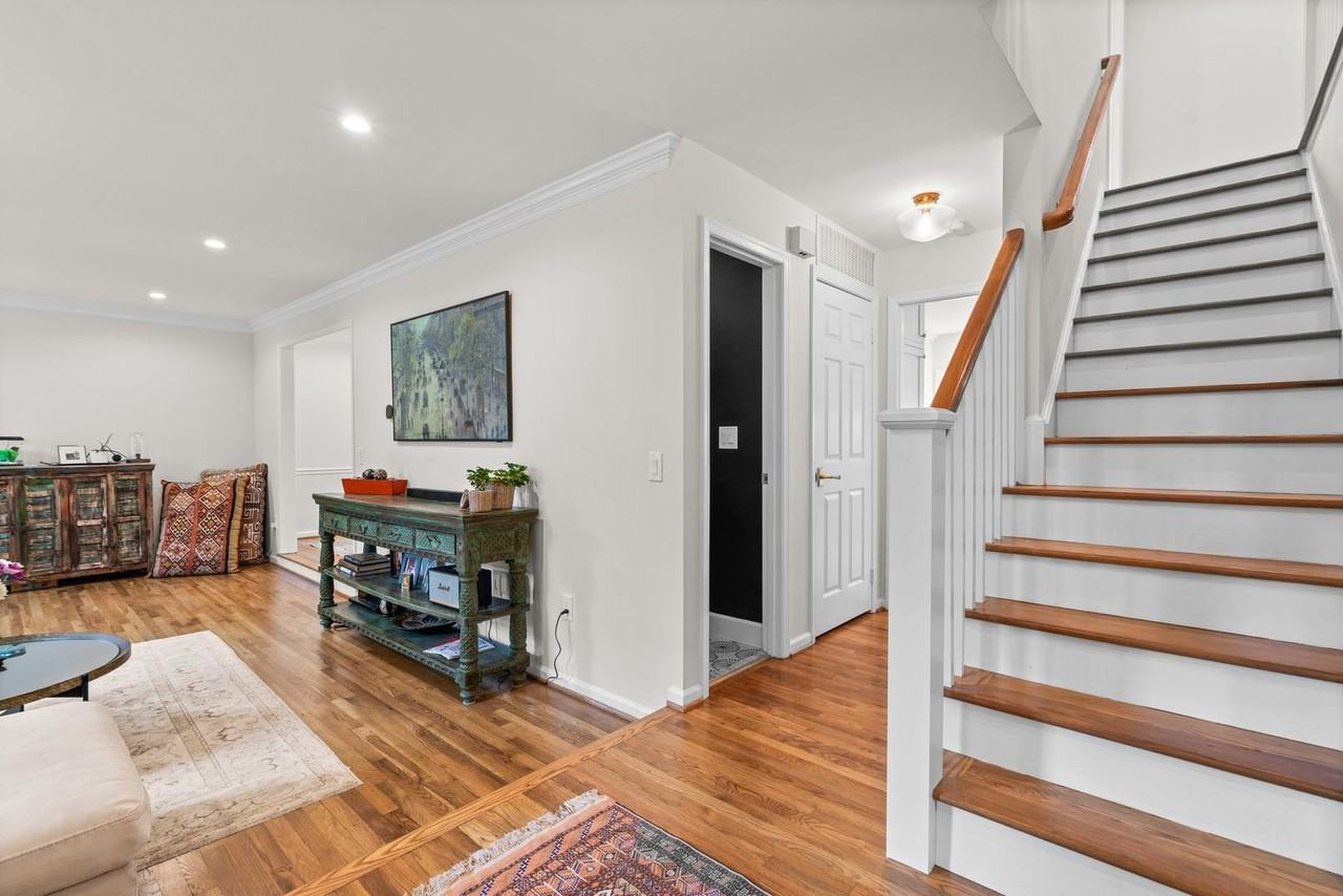 6309 Avalon Dr - Photo 5 of 50