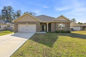 featured image of 52 Woodwater Cir