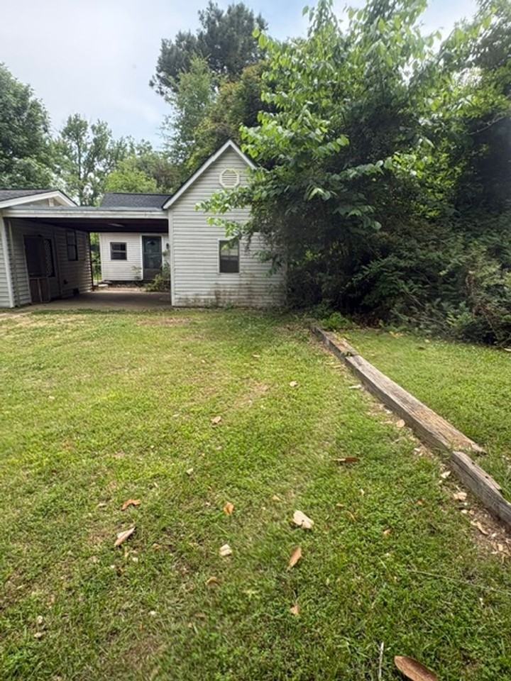 425 County Road 600 - Photo 2 of 21