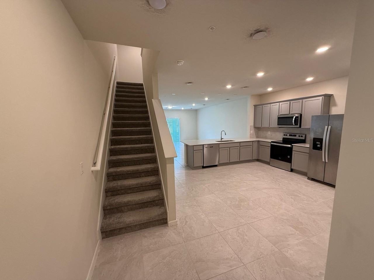 2760 Bright Bird Ln - Photo 4 of 50