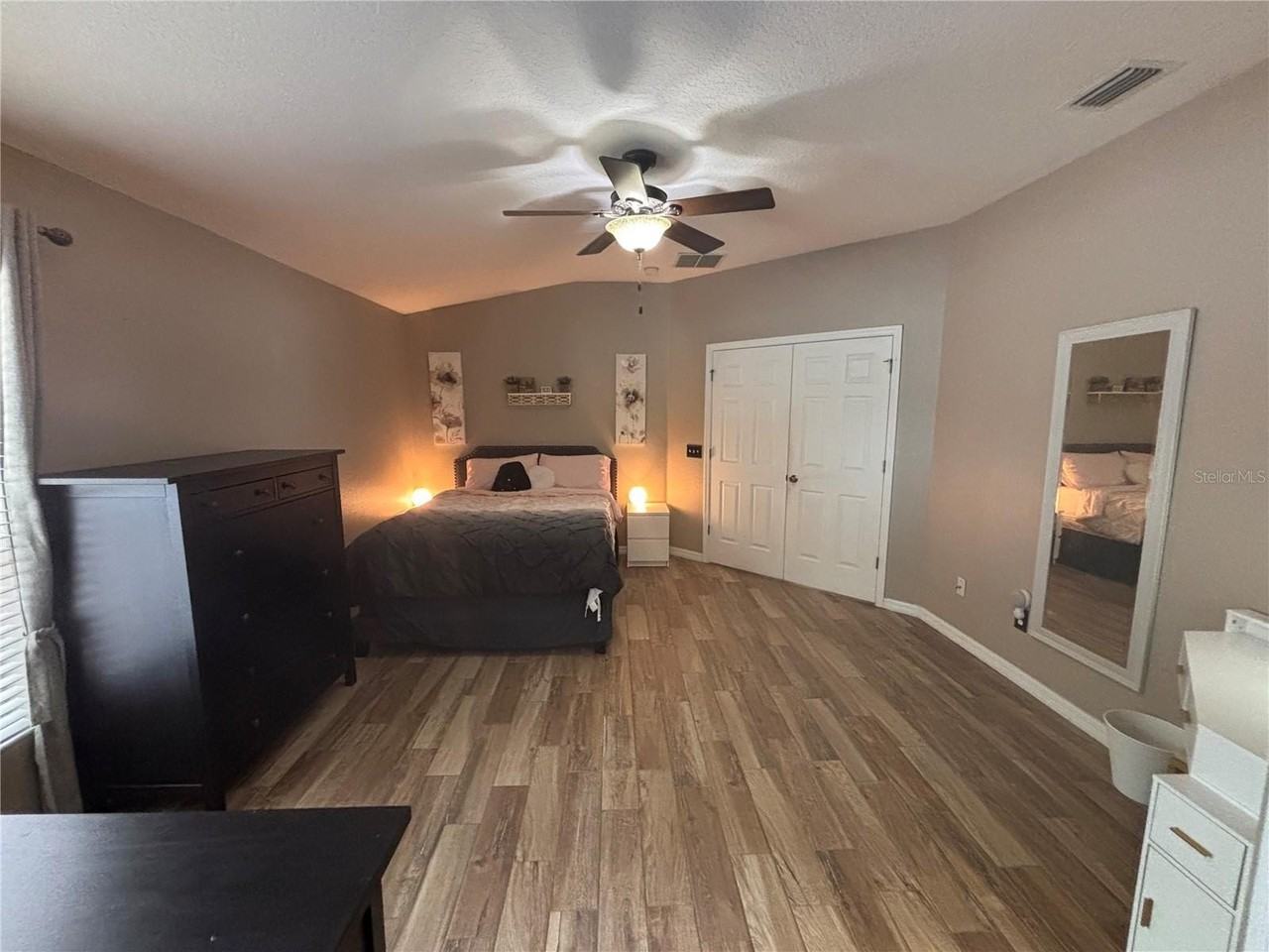 929 Lake Lindley Dr N - Photo 5 of 10