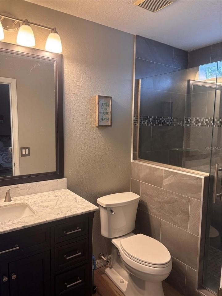 929 Lake Lindley Dr N - Photo 7 of 10