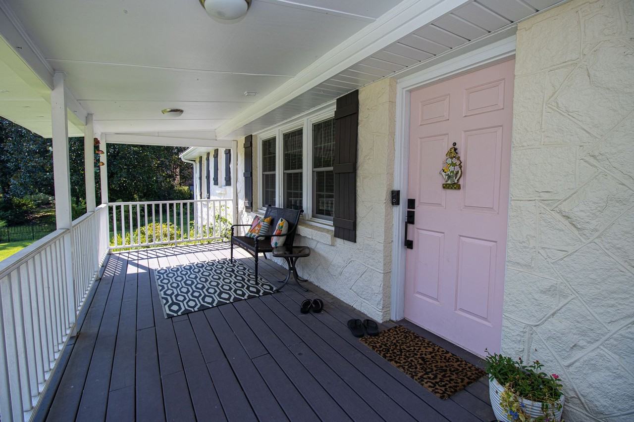 4112 Springhill Rd - Photo 5 of 29