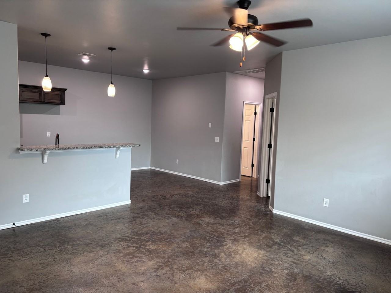 7520 Redbud Villa Ct #B - Photo 5 of 27