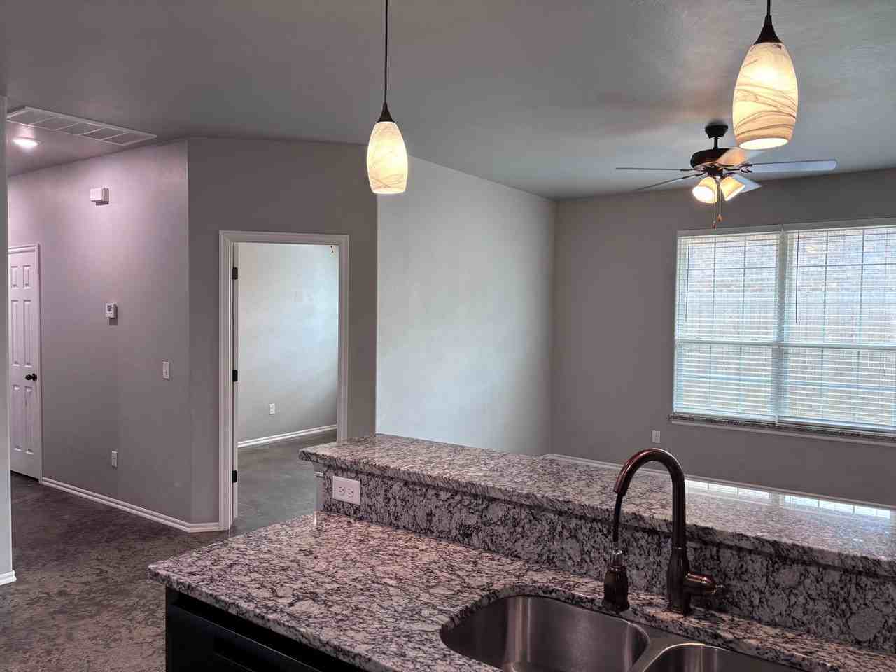 7520 Redbud Villa Ct #B - Photo 7 of 27