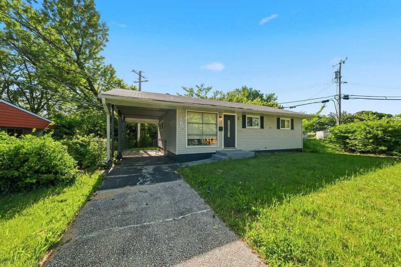 10700 Spring Garden Dr - Photo 5 of 29