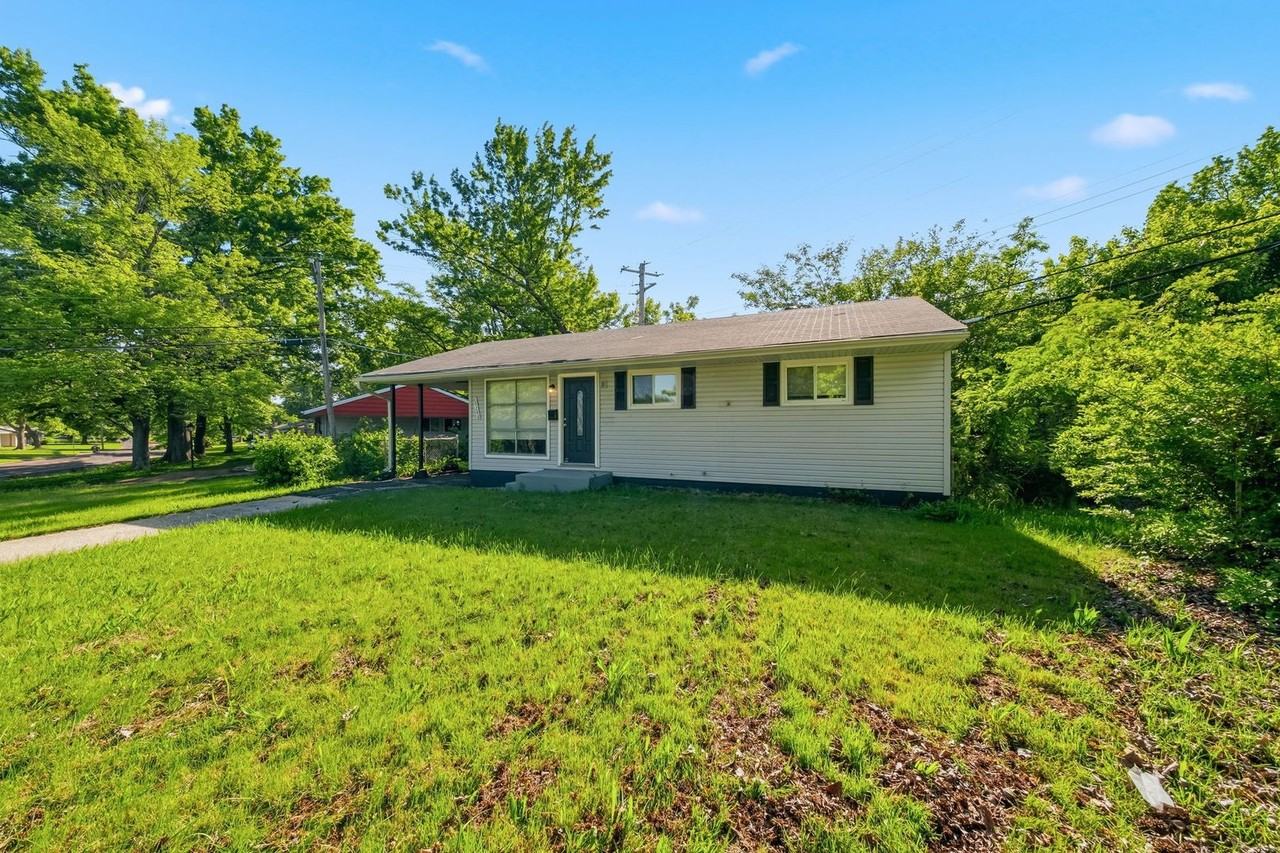 10700 Spring Garden Dr - Photo 6 of 29