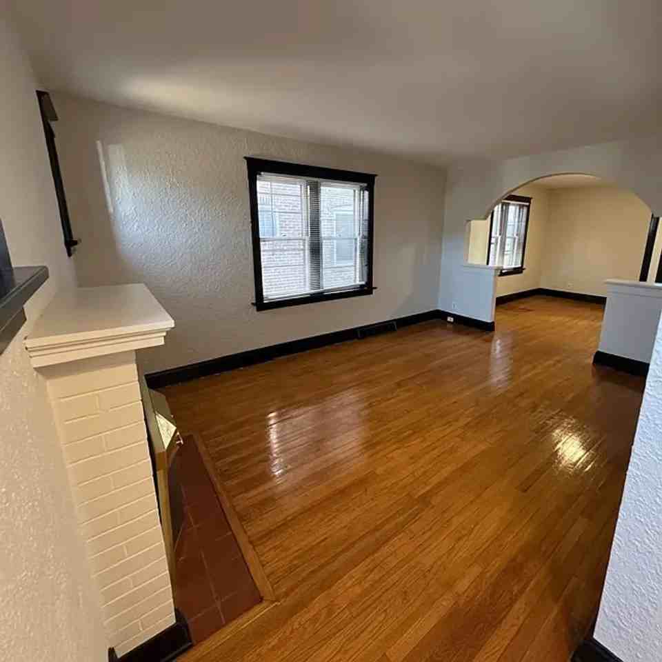 5448 Lisette Ave - Photo 7 of 16