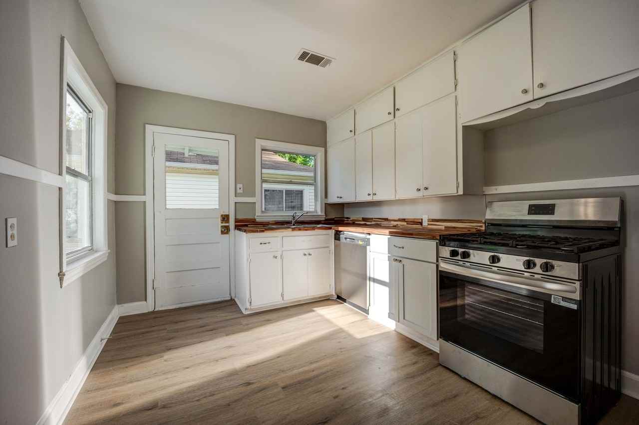 516 N 35th St - Photo 2 of 18