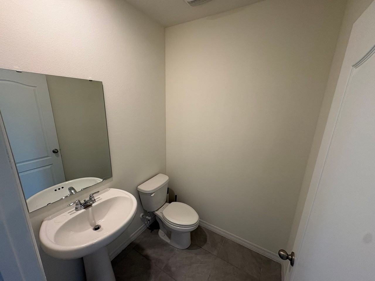 1558 Tali Ln - Photo 5 of 27