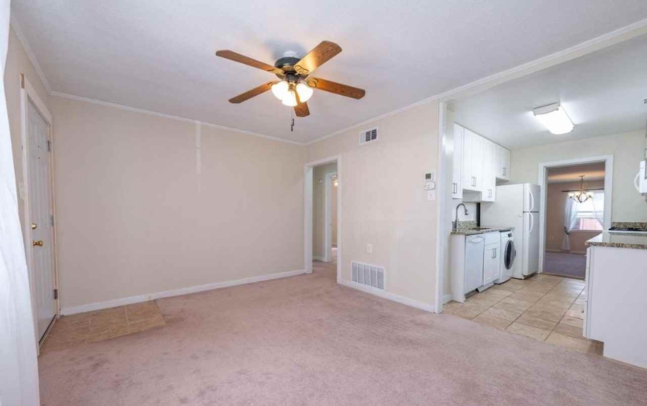 9804 47th Ave - Photo 7 of 14