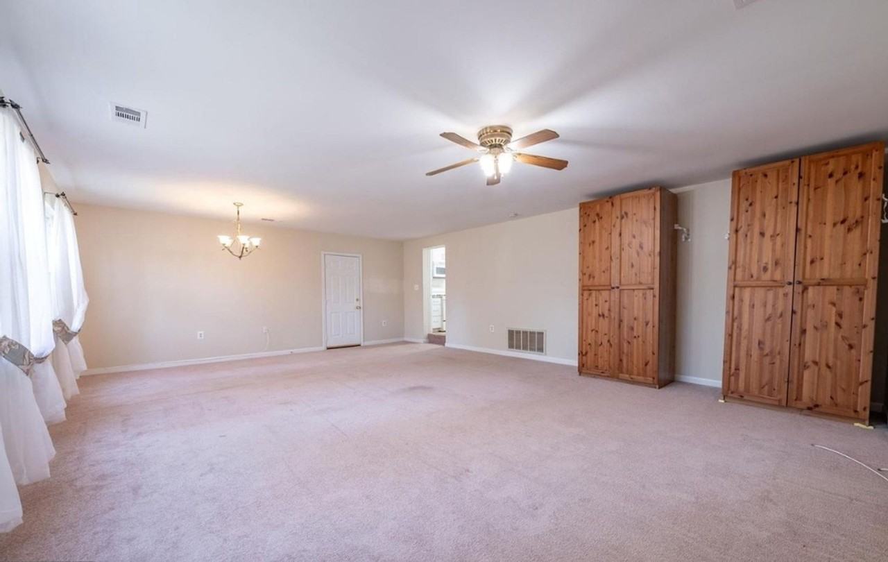 9804 47th Ave - Photo 6 of 14