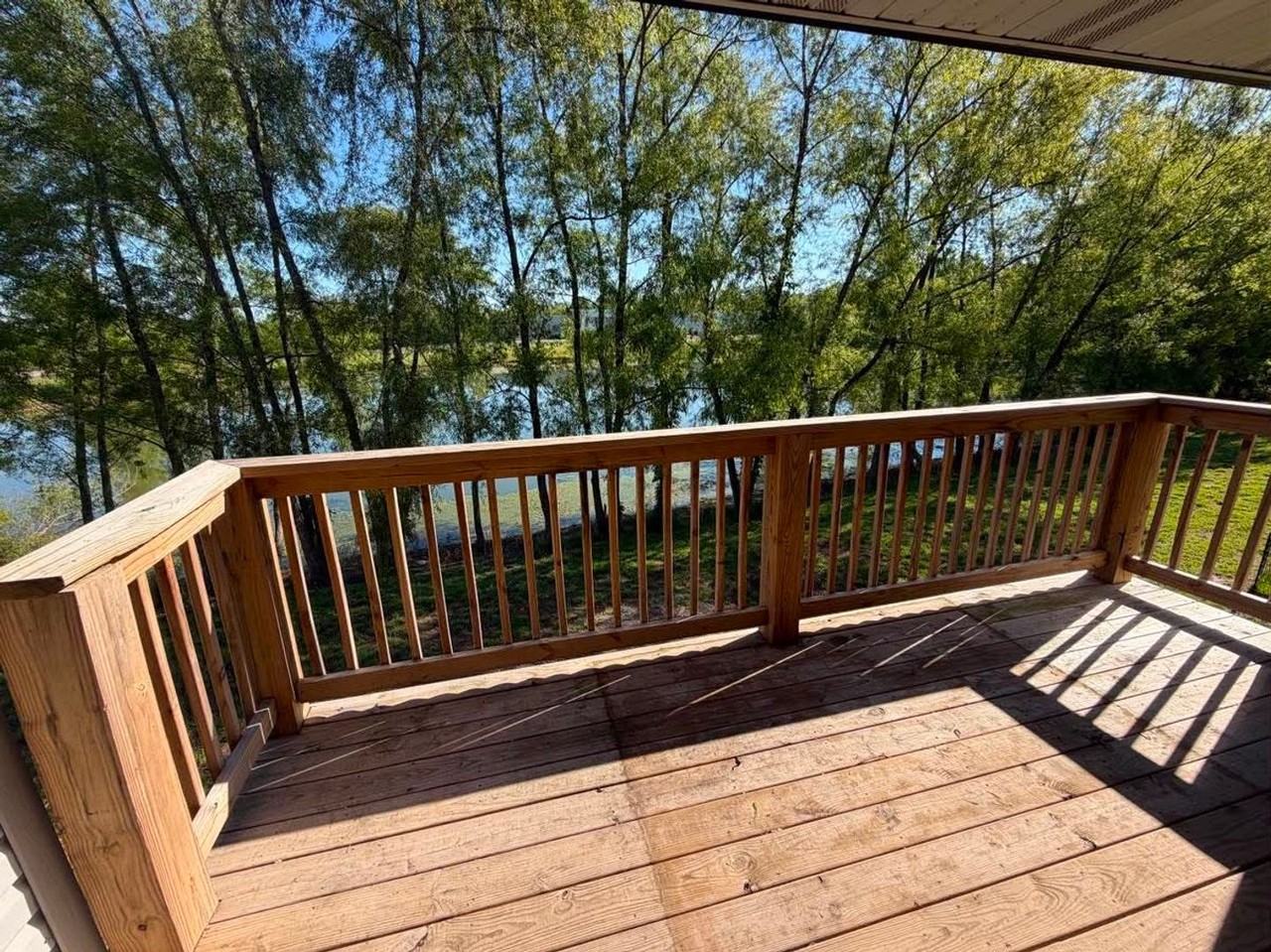 424 E Deerwood Dr - Photo 6 of 14