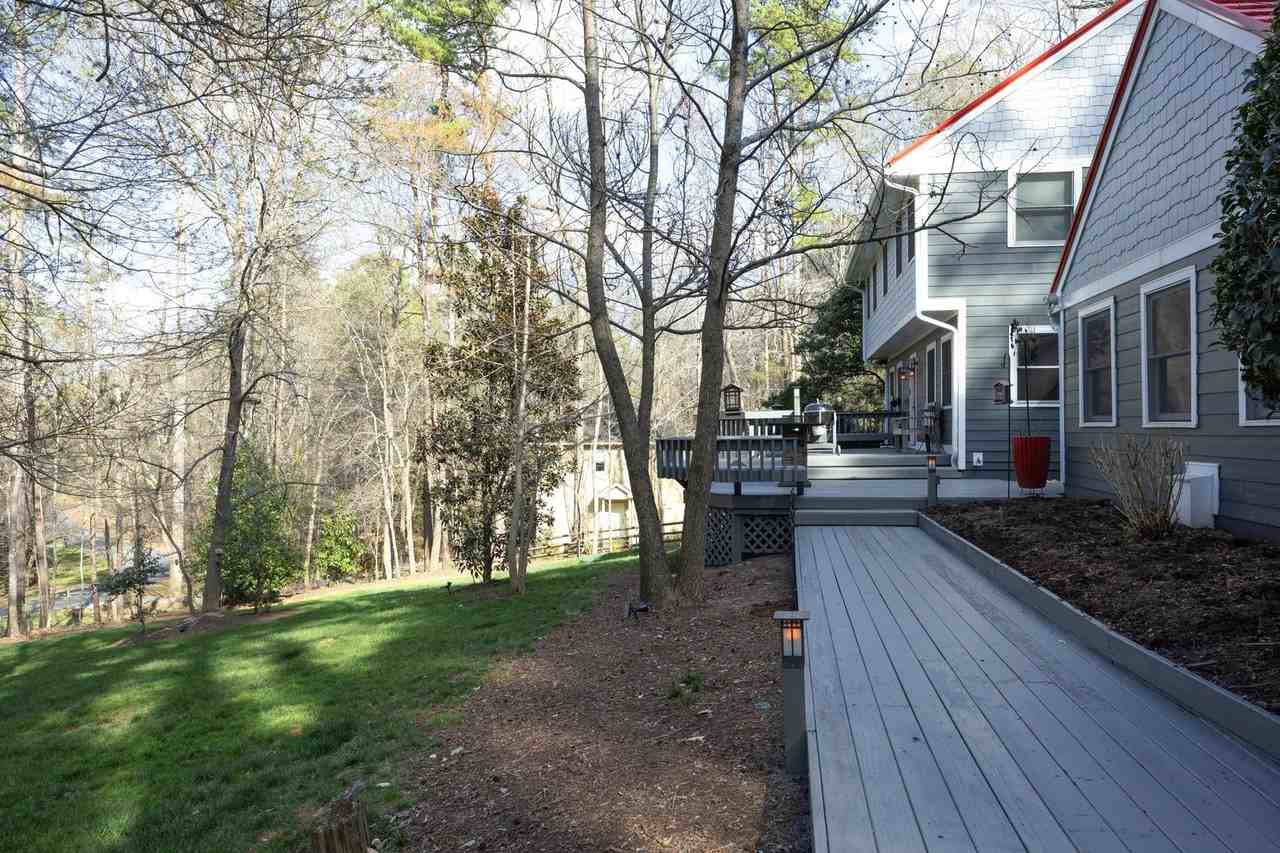 506 Bayberry Dr - Photo 5 of 46
