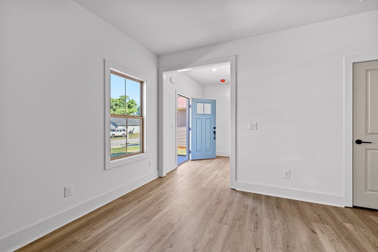 99 Wrightsburg Way - Photo 3 of 17