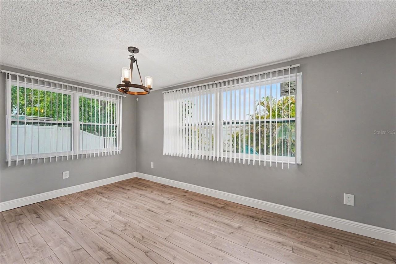 3528 Rock Royal Dr - Photo 4 of 18