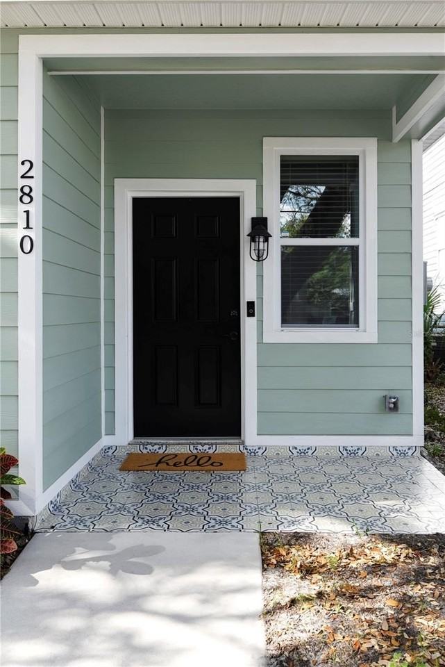 2810 N 16th St - Photo 3 of 29