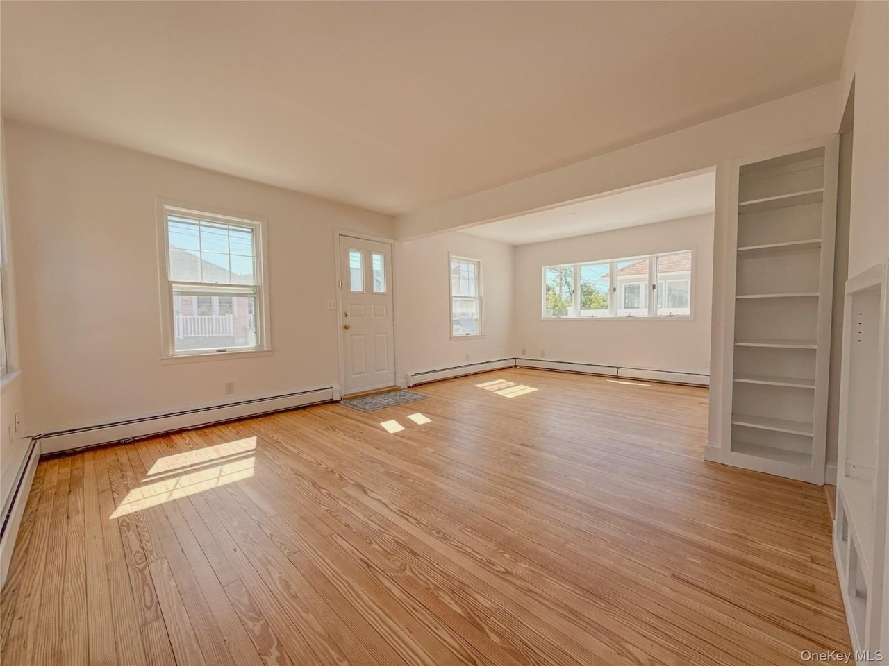 23 Garden City Ave - Photo 6 of 15