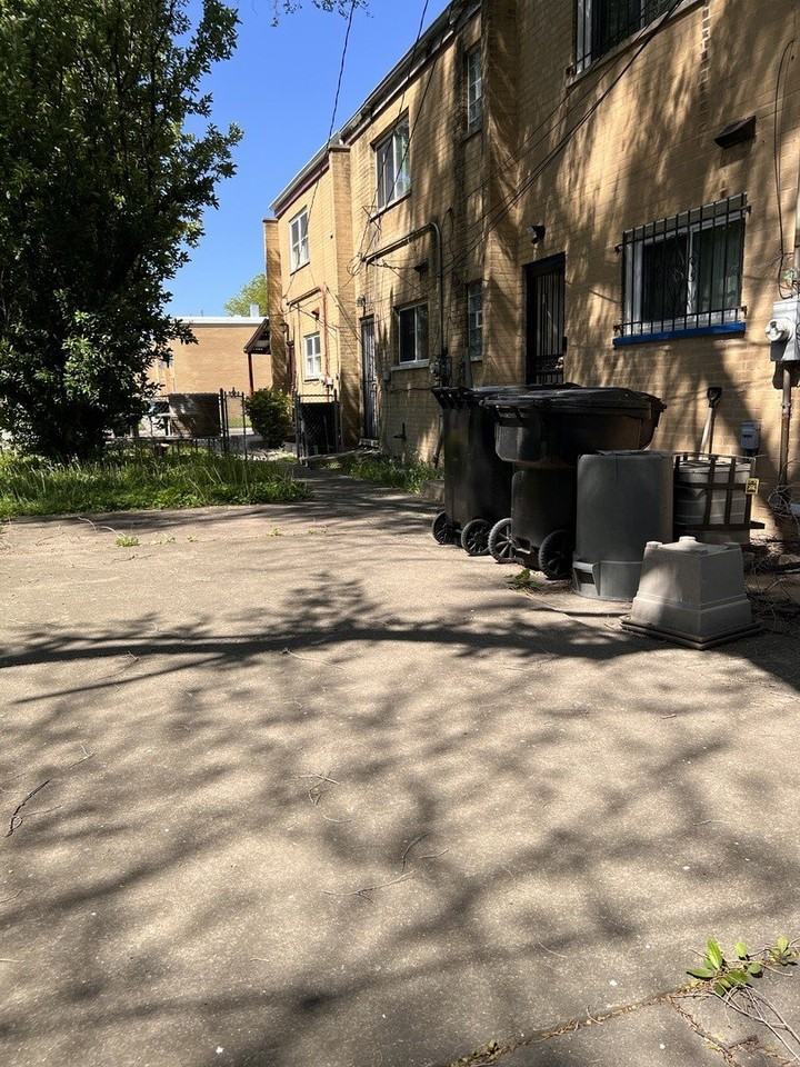 9594 S Colfax Ave #0 - Photo 3 of 14