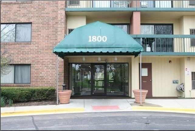 1800 Huntington Blvd #206 - Photo 3 of 19