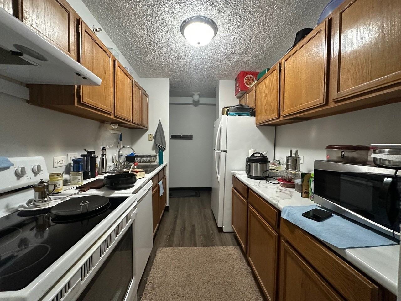 1800 Huntington Blvd #206 - Photo 6 of 19