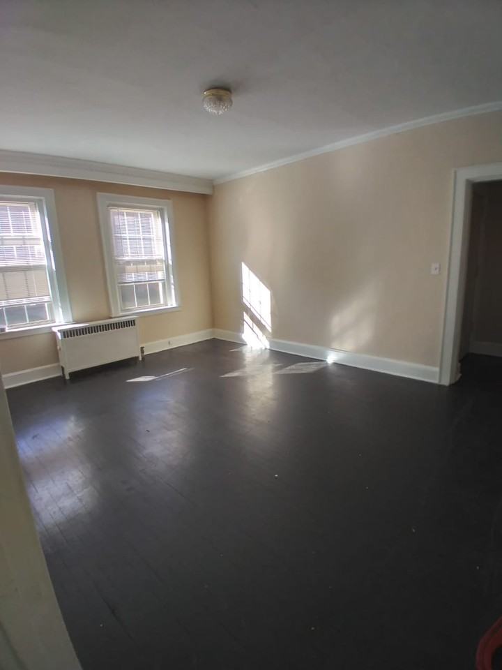 827 Elm St #827A2 - Photo 2 of 10