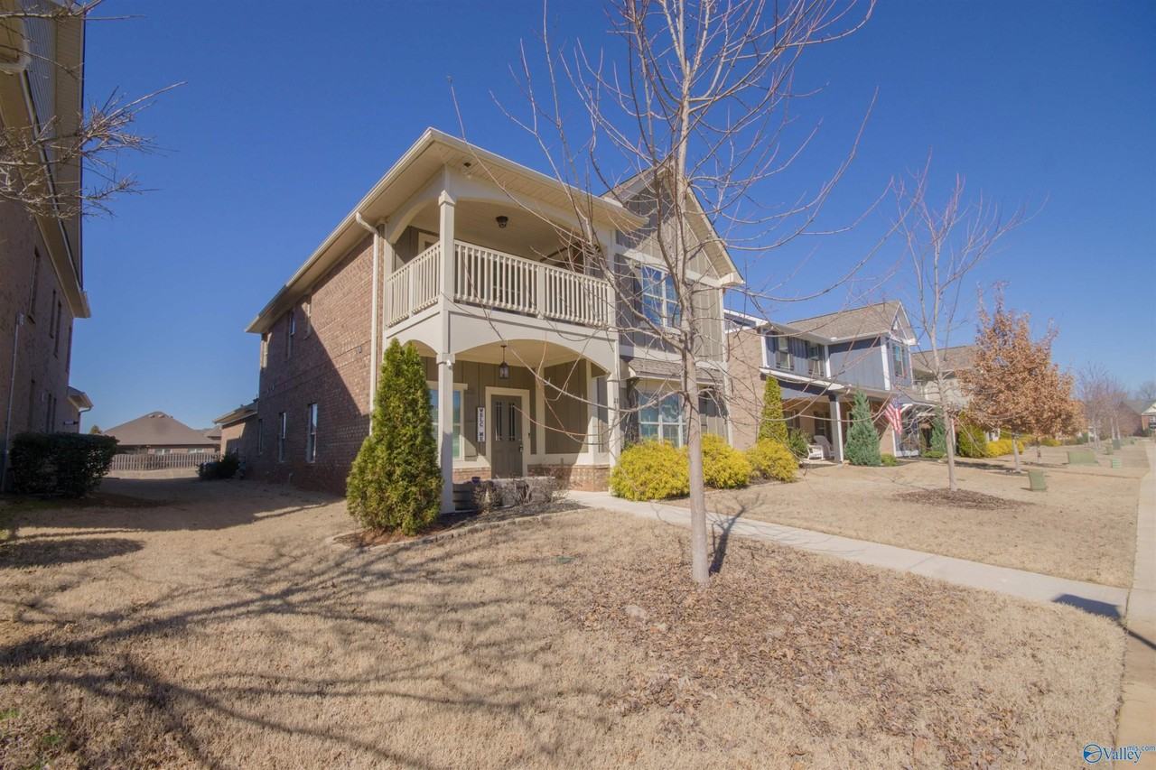 28 Silky Oak Cir Sw - Photo 2 of 42