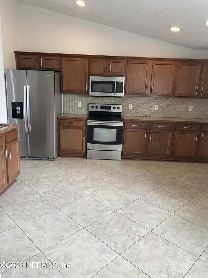 11542 Wandering Pines Trl W - Photo 3 of 21