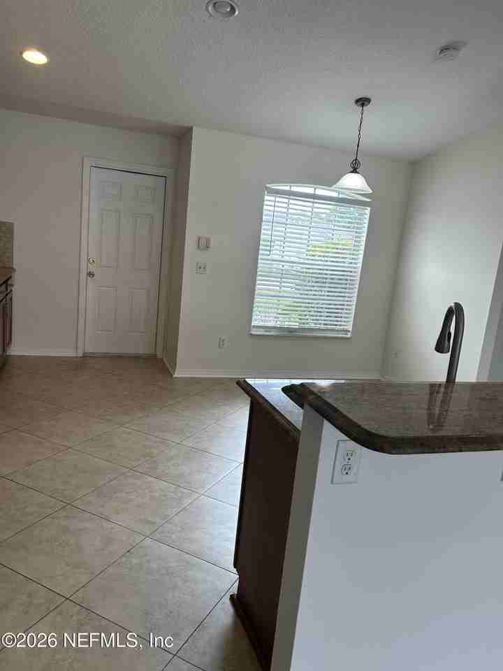 11542 Wandering Pines Trl W - Photo 5 of 21