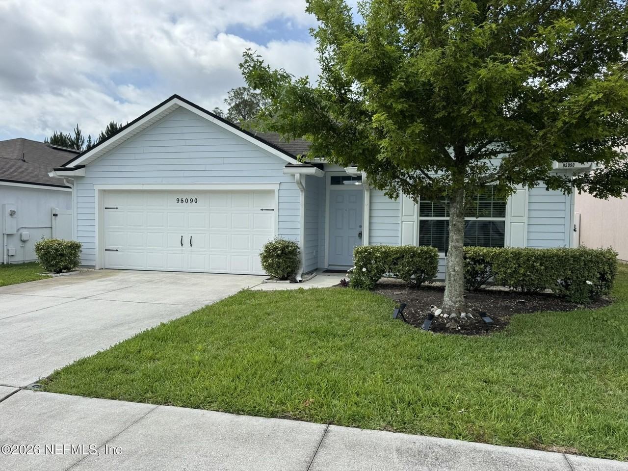 95090 Timberlake Dr - Photo 3 of 50
