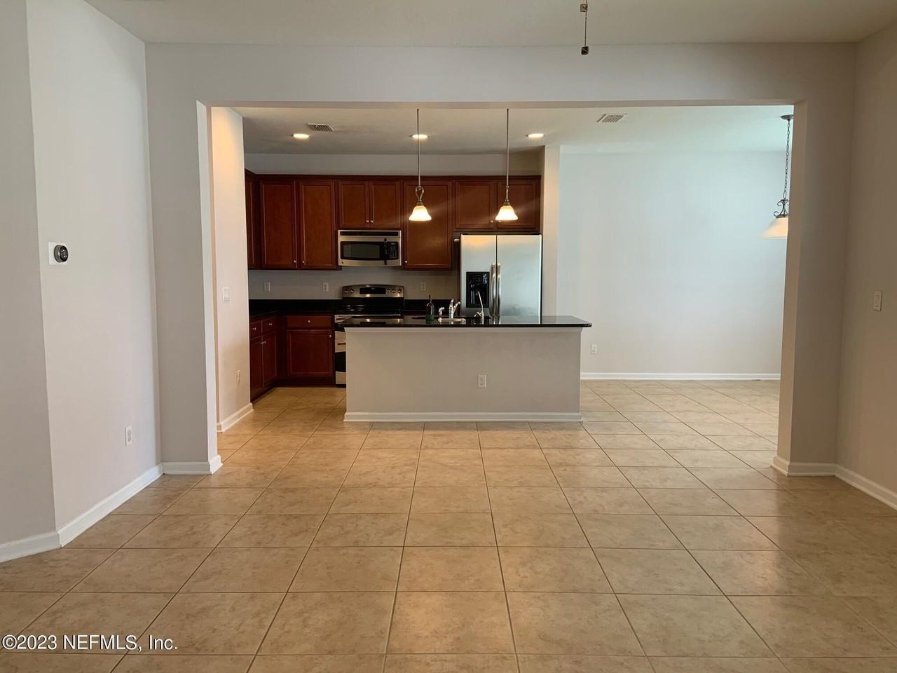 3863 Chasing Falls Rd - Photo 7 of 32
