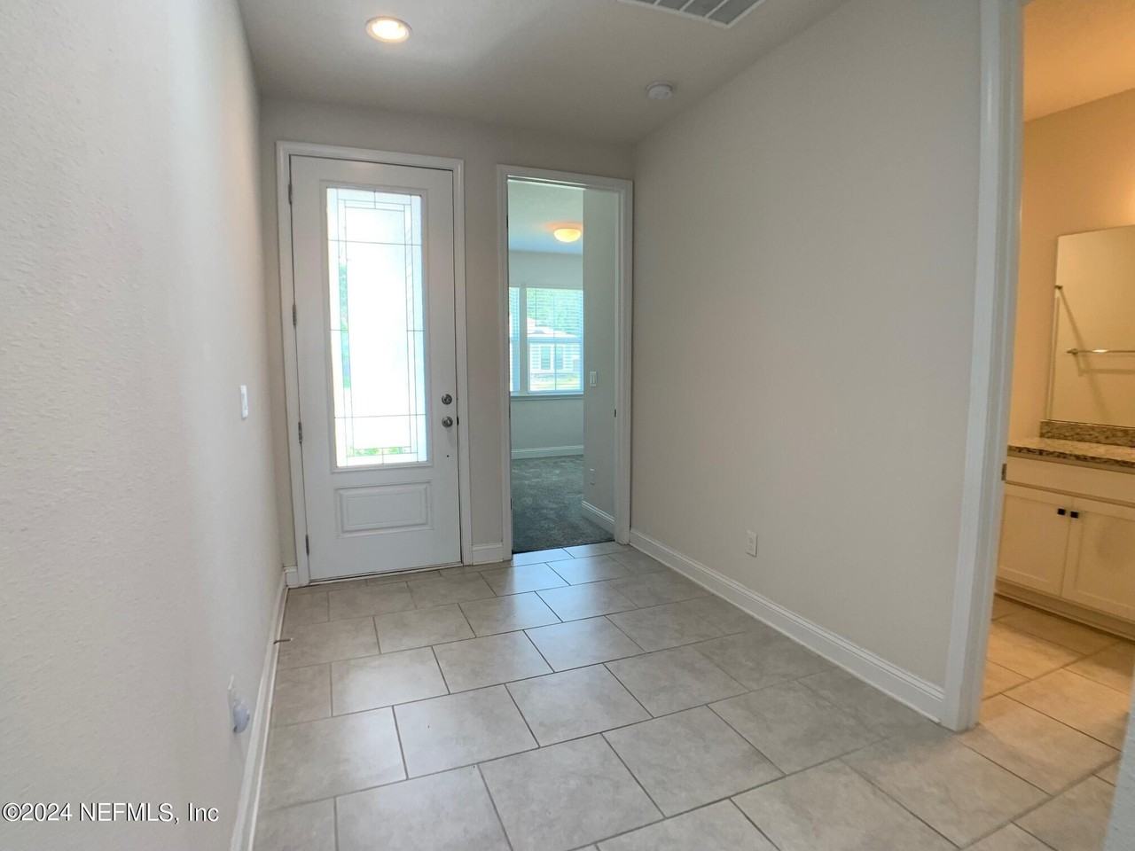 1499 Tropical Pine Cv - Photo 6 of 46