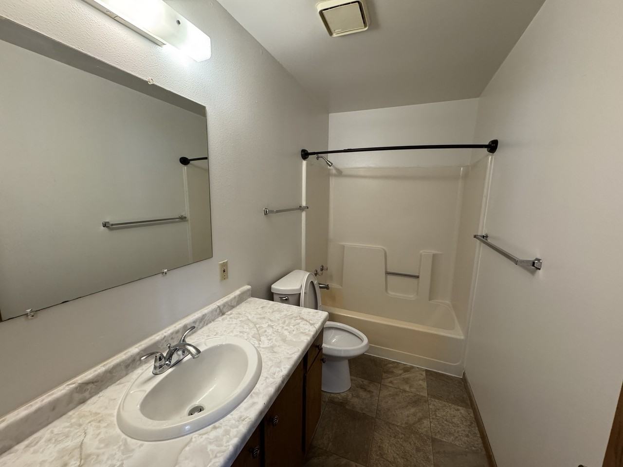 1609 U.S. 169 - 5 #5 - Photo 5 of 10