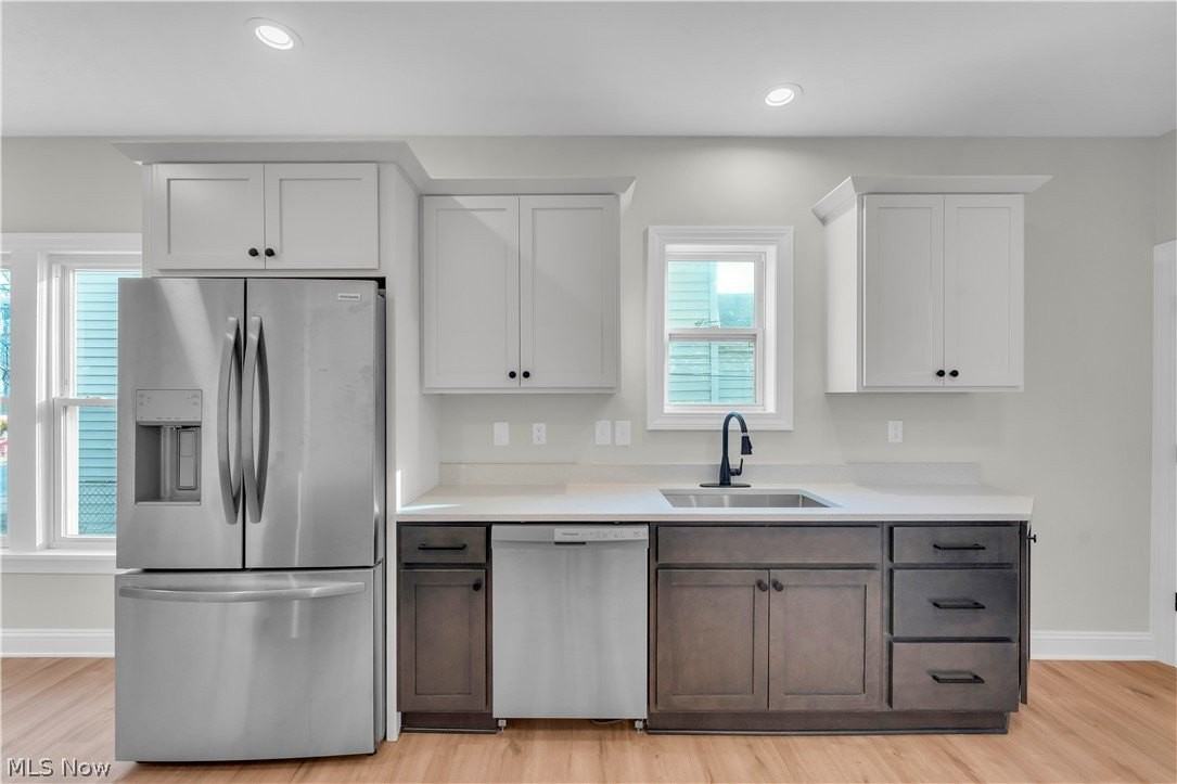 1330 W 67th St - Photo 7 of 21