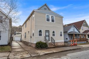 featured image of 1330 W 67th St