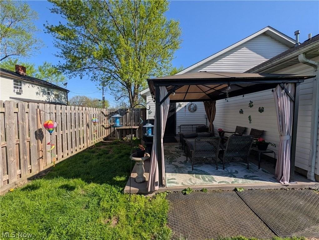 9552 Cloverleaf Rd - Photo 5 of 14