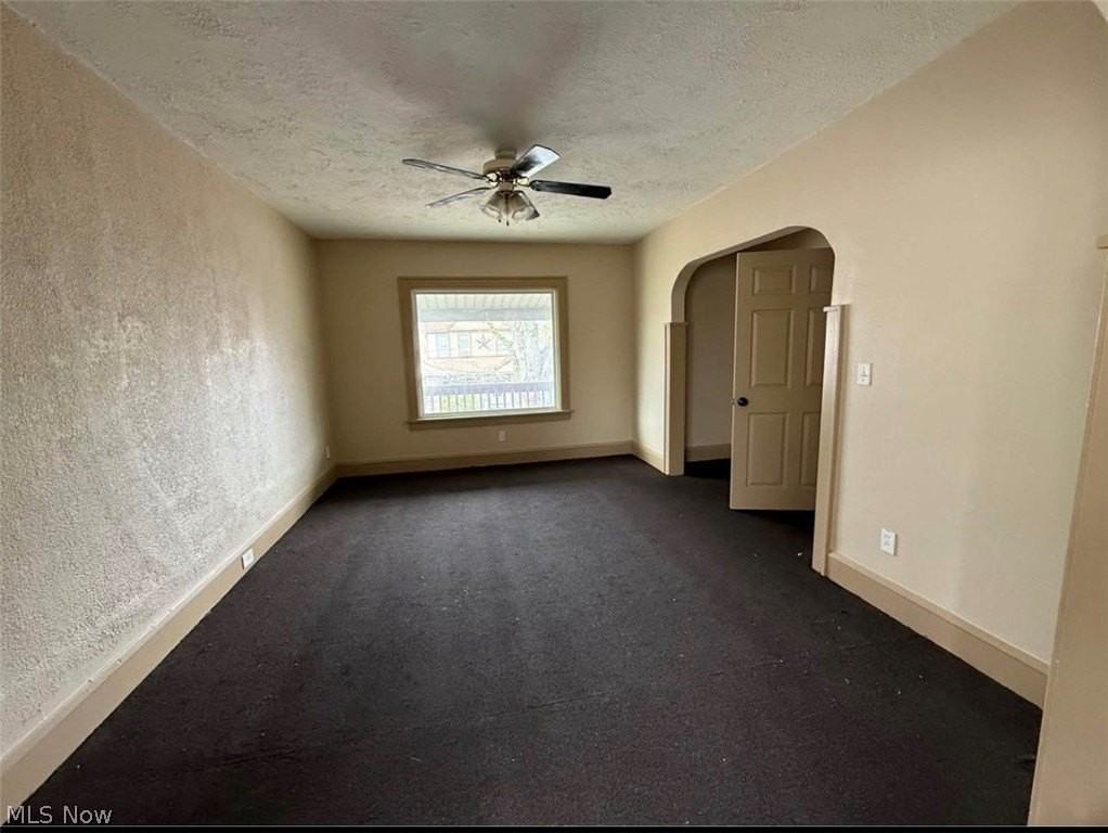 3147 W 82nd St - Photo 4 of 9