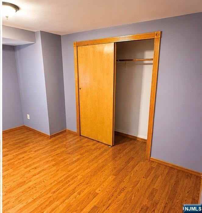 135 Westminster Pl - Photo 2 of 6