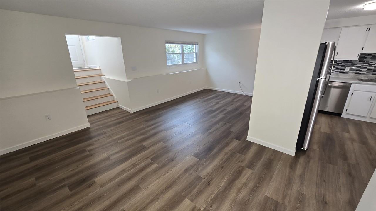 85 E Ridge Rd #A - Photo 2 of 12