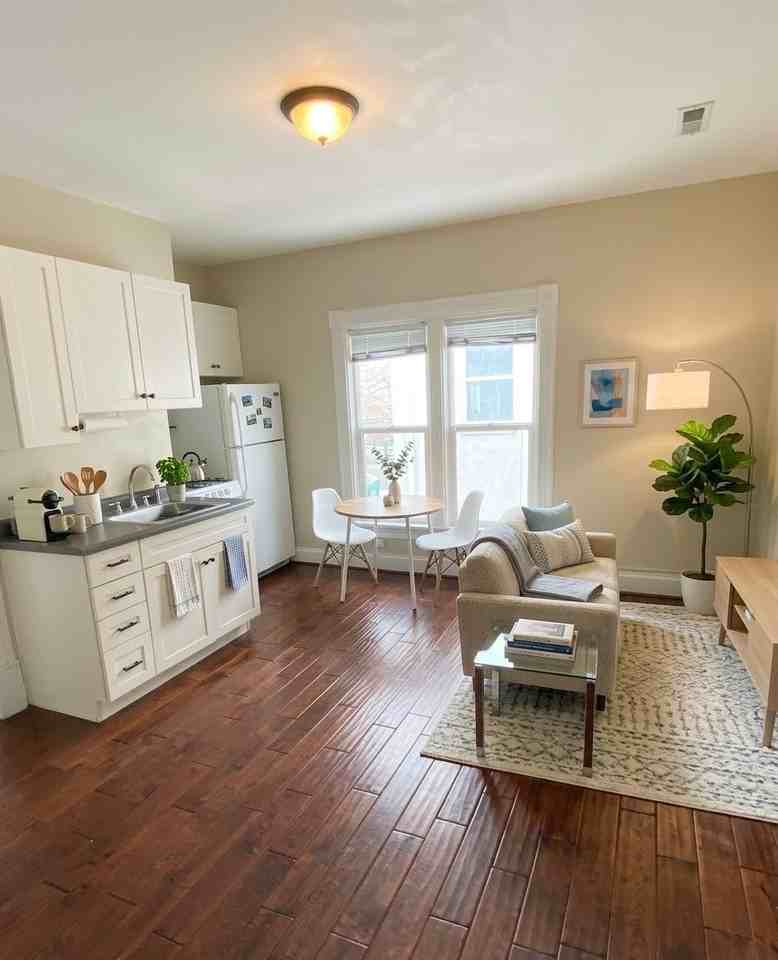 483 E 1st Ave - Photo 4 of 17