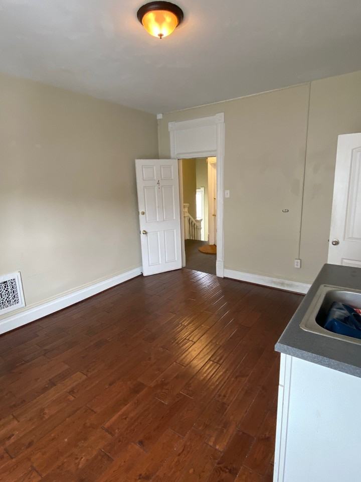 483 E 1st Ave - Photo 5 of 17