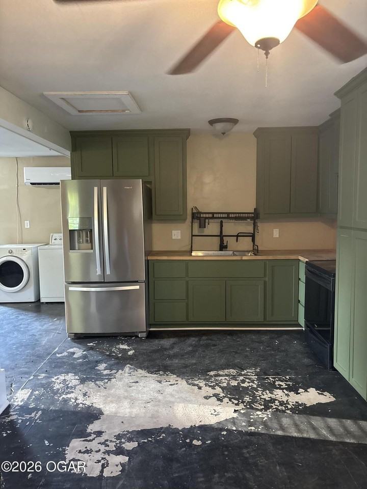 515 Ellis St #B - Photo 5 of 8