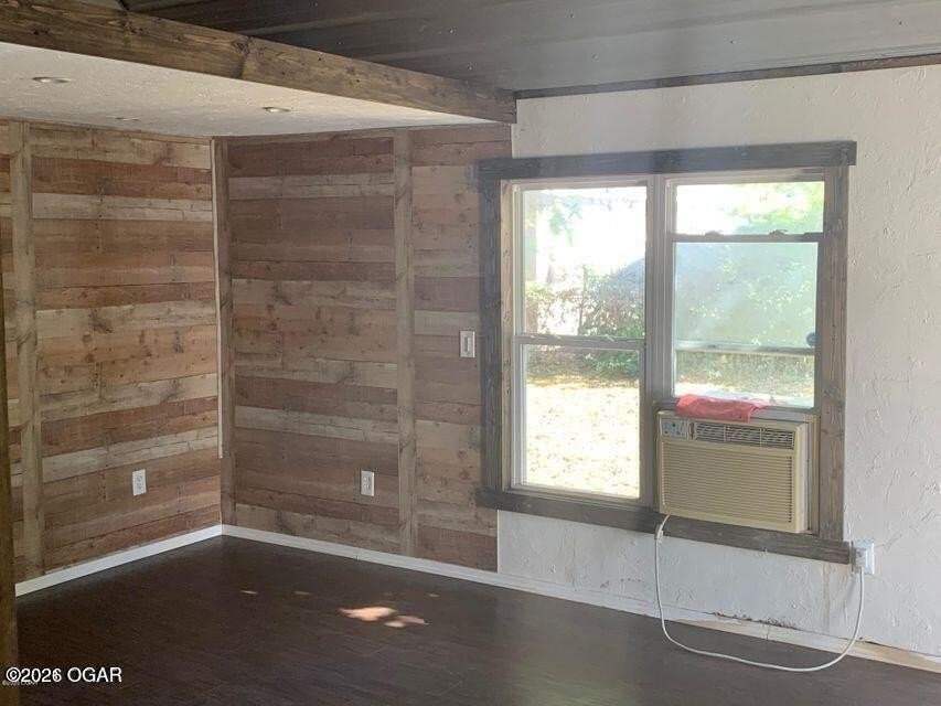 316 Wheeler St - Photo 5 of 16